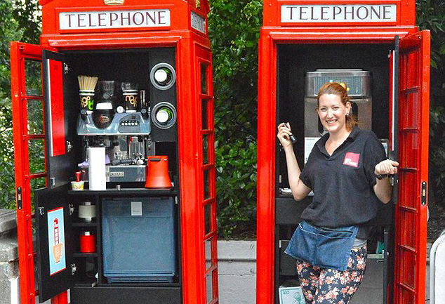 Telefones públicos se transformam em cafeterias na Inglaterra