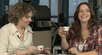 Bia Granja aprende a degustar um bom café com Cleia Junqueira