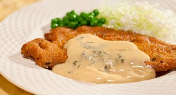 Filé de frango com molho béarnaise