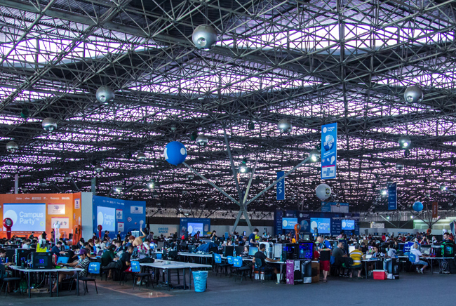 O melhor do café e do Twitter na Campus Party