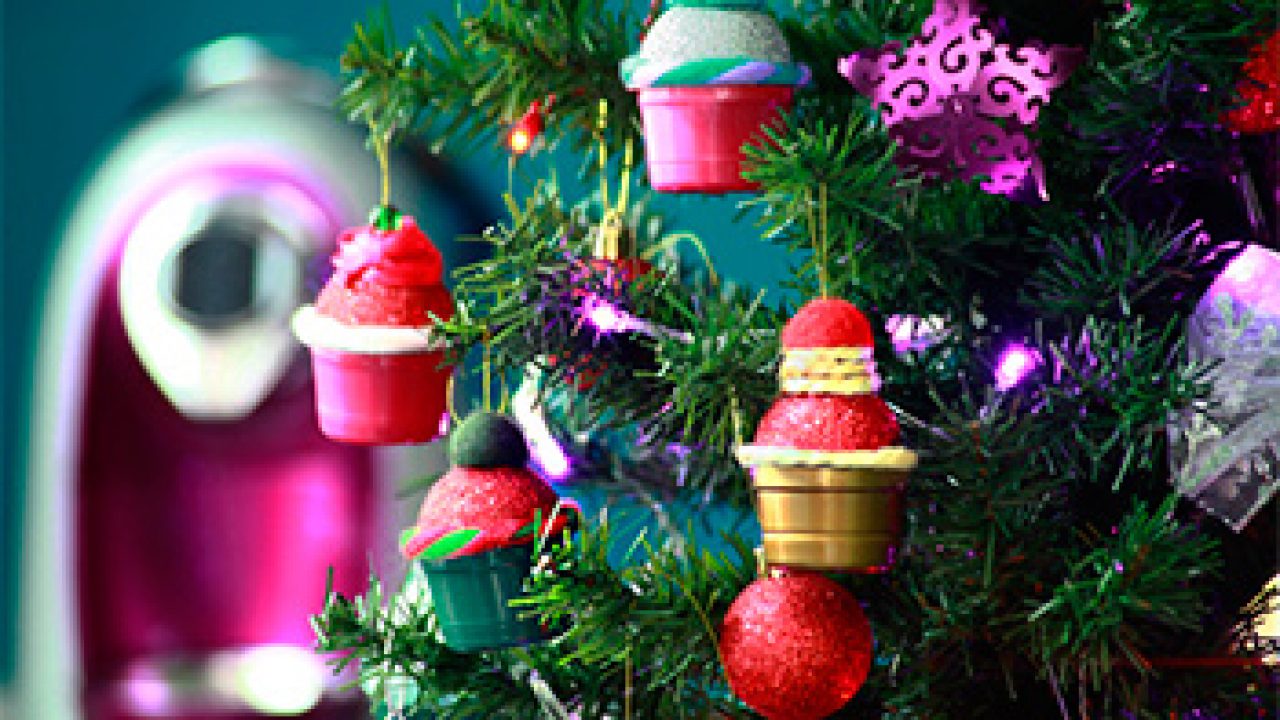 Aprenda a fazer enfeites de Natal com cápsulas de café Aprenda a fazer enfeites de Natal com cápsulas de café