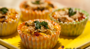 Muffins de abobrinha com queijo