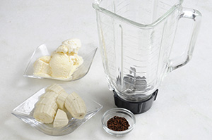 Creme-de-banana-com-cafe-ingredientes