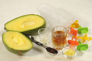 Sorvete-de-Abacate-com-cha-de-hortela-ingredientes