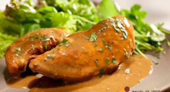 Frango marinado com café e leite de coco