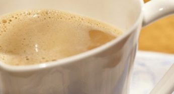 Café com leite cremoso