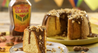 Bolo de Amendoim com cobertura de Café