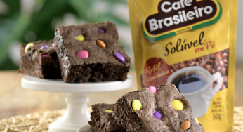 Brownie de Páscoa com Café Brasileiro